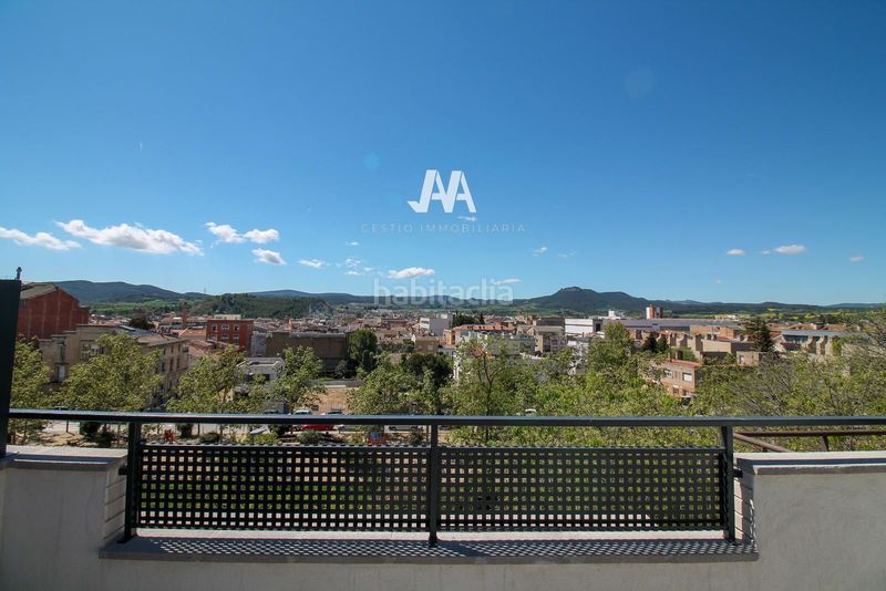 Foto 8f8508ad-8efe-4268-b901-0ae95211b59d. Dúplex amb calefacció aparcament a Poble Sec Igualada