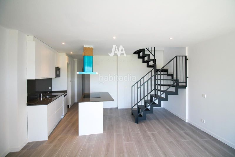 Foto bdfdcbae-bf09-48a9-8e57-6d4333e8faf0. Duplex con riscaldamento parcheggio in Poble Sec Igualada