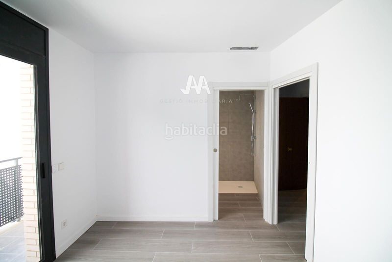 Foto cba3dfc0-05cf-4e64-899d-ea8b498b8416. Duplex con riscaldamento parcheggio in Poble Sec Igualada