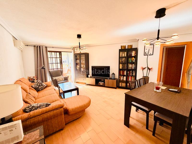 Foto a8dbba81-a32e-4da1-bdfb-cf227e735526. Appartamento con piscina in Sta. Aurelia - Cantábrico - Atlàntico - La Romería Sevilla