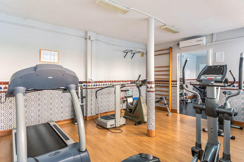 Foto f45bbdf0-87e0-467f-988b-5a8a22926fe2. Appartamento con piscina in Sta. Aurelia - Cantábrico - Atlàntico - La Romería Sevilla