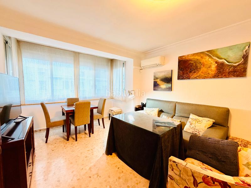 Foto b4465540-8f0c-43bf-8317-a70372035425. Pis a Triana Oeste Sevilla