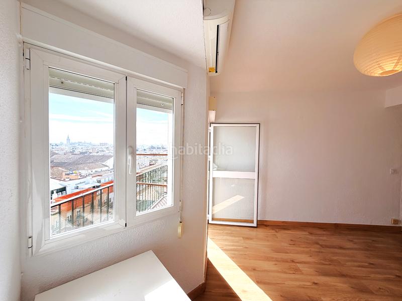 Foto 1432b067-bd75-4d09-bf43-e62a1a7a0932. Miete etagenwohnung in San Vicente Sevilla