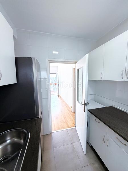 Foto 40212513-3d07-47a5-9ddd-2ca1577475b9. Miete etagenwohnung in San Vicente Sevilla