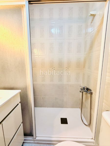 Foto 1d7aac41-62ce-4968-bf02-eb98cbd8751f. Lloguer pis a Centro Montequinto