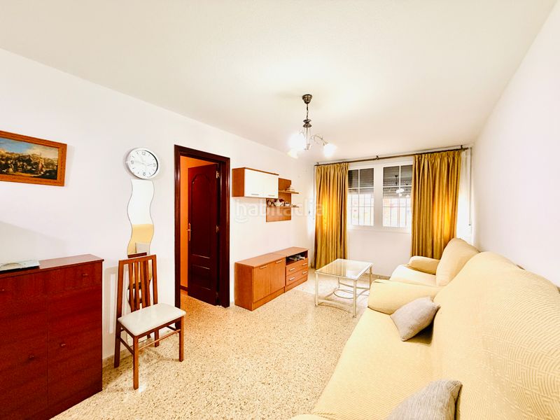 Foto c1602a14-55e8-4984-99be-f563a31fdd16. Rent flat in Centro Montequinto