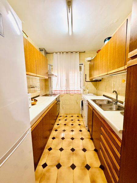 Foto df0f02c6-c123-4e1d-843c-43ccd8a0d3a9. Rent flat in Centro Montequinto