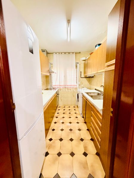 Foto f6c130c8-9d49-4629-9f98-11771538c830. Rent flat in Centro Montequinto