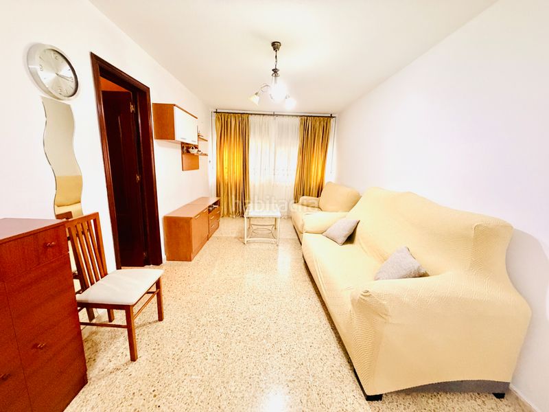 Foto fd5ff10f-03d5-4af0-905d-cdc81d481fc9. Rent flat in Centro Montequinto