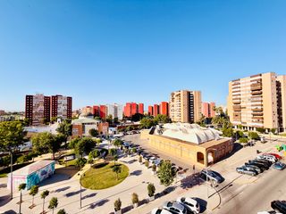 Pis  Plaza parma. ¡magnífica vivienda en urbanización privada con club social con