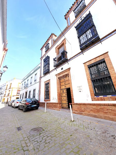 Foto 46c758ca-887f-42de-8fbd-176aa0067804. Casa adossada amb xemeneia a Zafra