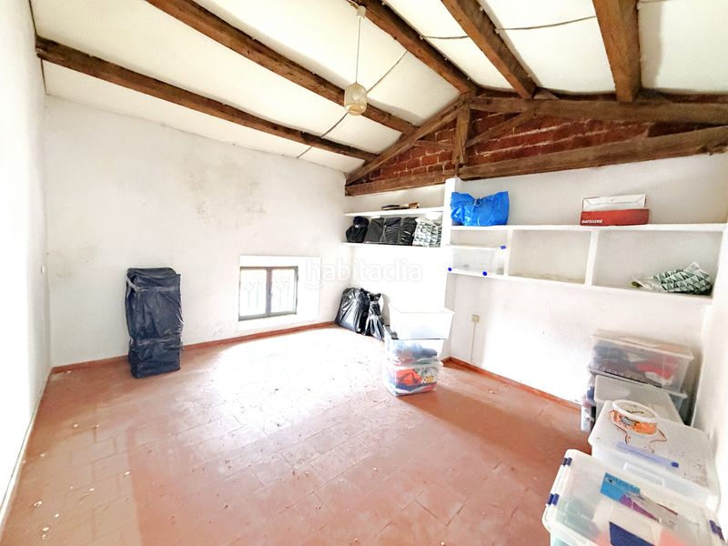 Foto 713a4ec9-d0cf-4ad1-8714-7d684d4ddb40. Casa adossada amb xemeneia a Zafra