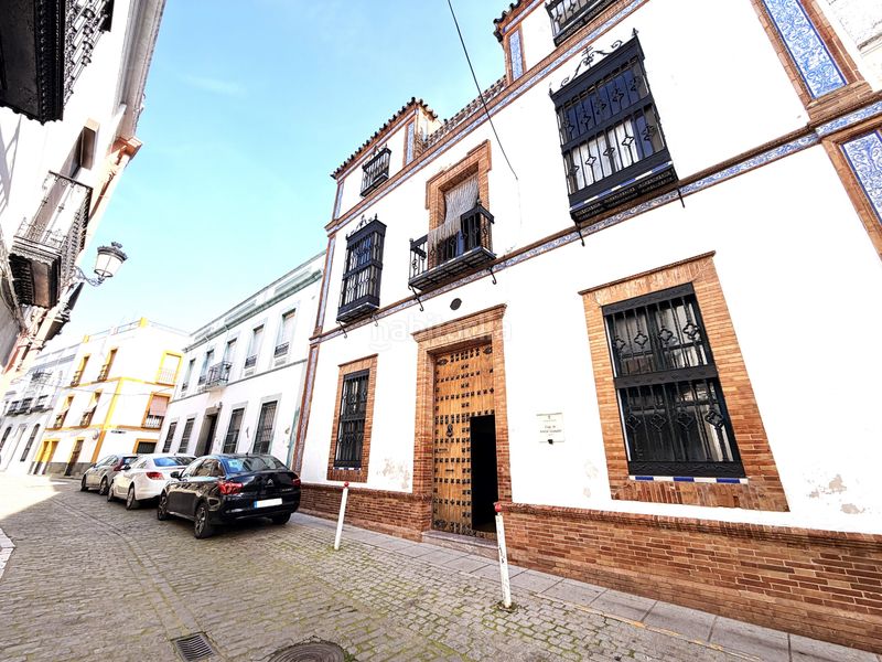 Foto 7b2916ca-292f-4f3a-b0ea-e15de5f4e981. Casa adossada amb xemeneia a Zafra