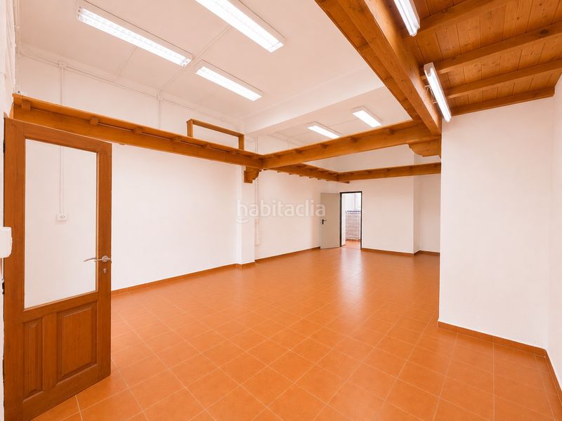 Foto 4ee7fcb9-a5b3-42c0-b912-d87c53109f0d. Local comercial a Heliópolis Sevilla