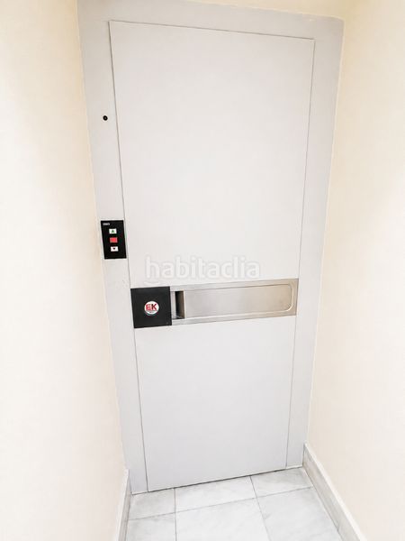 Foto f2869a40-ac5b-4055-bf21-354c52850fd3. Pis a San Vicente Sevilla
