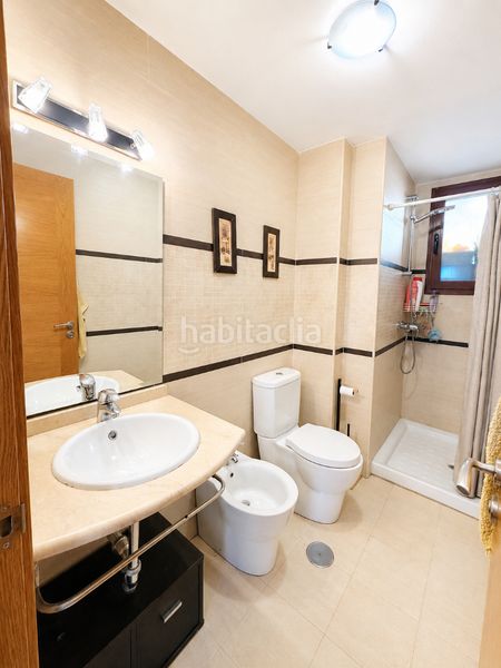 Foto f626046a-a5c7-4d66-98b9-2c7a38933efe. Pis amb aparcament piscina a El Cano - Los Bermejales Sevilla