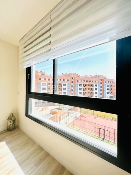Foto 152e31e5-6e19-46d8-8d56-0ea616be8b86. Appartamento con parcheggio piscina in zona nueva Camas - marcelino camacho Camas
