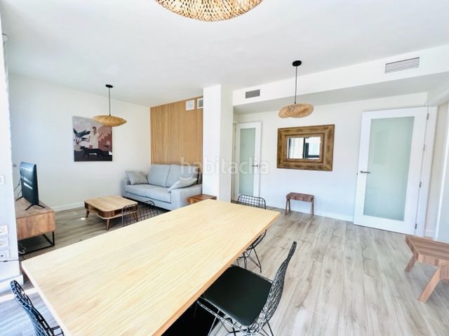 Foto 400ad694-23a5-4782-8fe3-7b1013d5ff43. Appartamento con parcheggio piscina in zona nueva Camas - marcelino camacho Camas