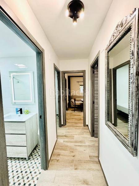 Foto 87304623-1899-4eaf-9586-1e9fe1972f4c. Lloguer pis amb xemeneia calefacció a Triana Este Sevilla