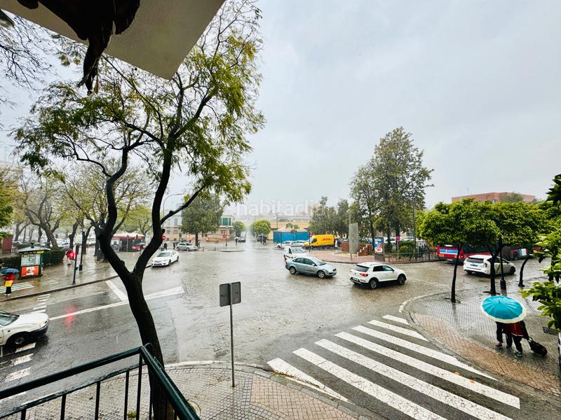 Foto e7a9b0c9-6186-4e7c-98fe-04eb55e9f3ed. Lloguer pis amb xemeneia calefacció a Triana Este Sevilla