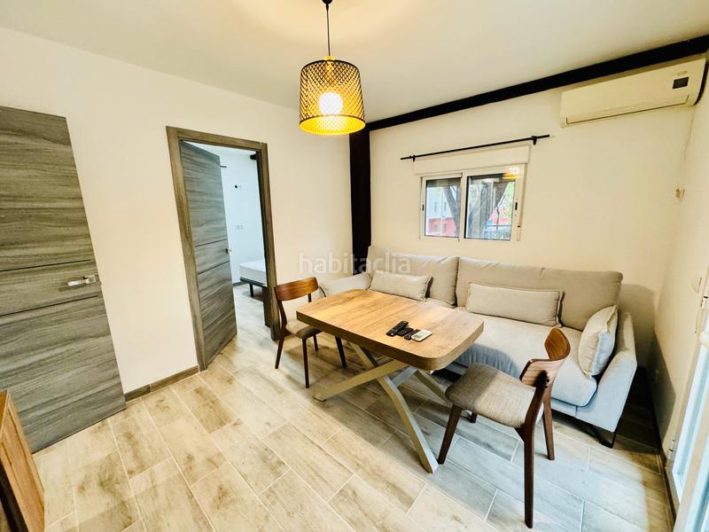 Foto 17be5d94-1a75-4b86-9acd-3f5796926891. Location appartement avec cheminée chauffage dans Triana Este Sevilla