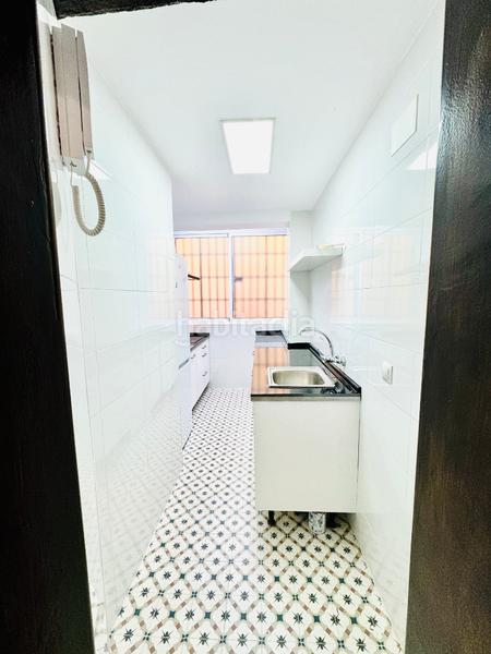 Foto 1ac67a50-187d-4825-8580-25130d56e595. Location appartement avec cheminée chauffage dans Triana Este Sevilla