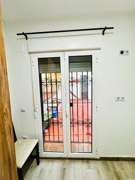 Foto 7365441f-bc4d-478c-bbb4-519ae1ec9c01. Location appartement avec cheminée chauffage dans Triana Este Sevilla