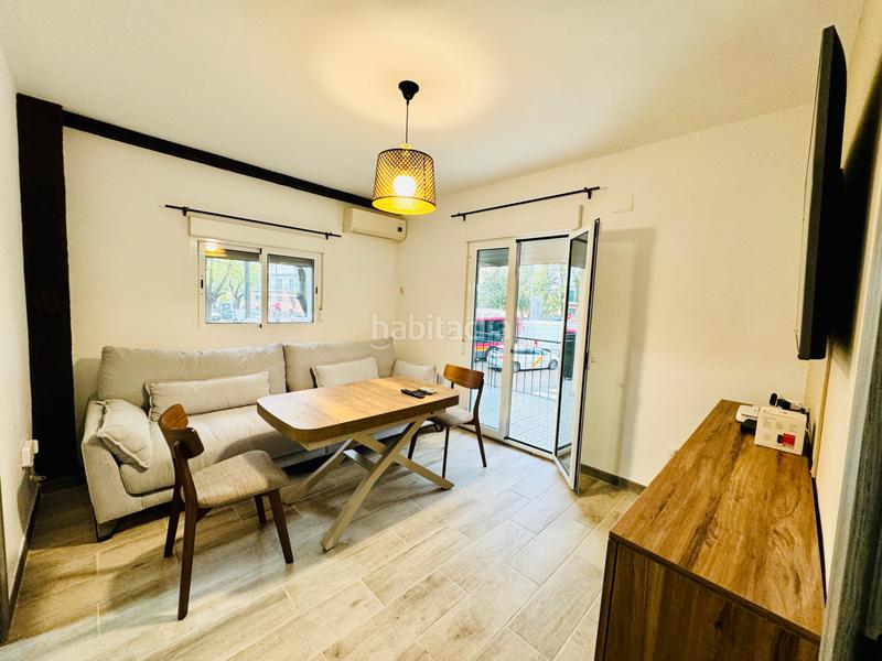 Foto ac8155d8-2ea8-471d-af55-b83cee42abea. Location appartement avec cheminée chauffage dans Triana Este Sevilla