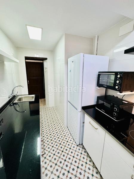 Foto d45e5bad-12ef-4b76-8633-8e2ca9160ece. Location appartement avec cheminée chauffage dans Triana Este Sevilla
