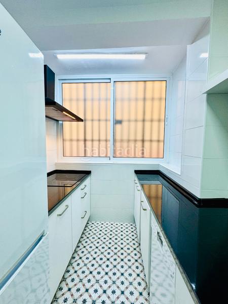 Foto fd2d5aaa-fe2a-4b87-af31-9d0997261f9d. Location appartement avec cheminée chauffage dans Triana Este Sevilla