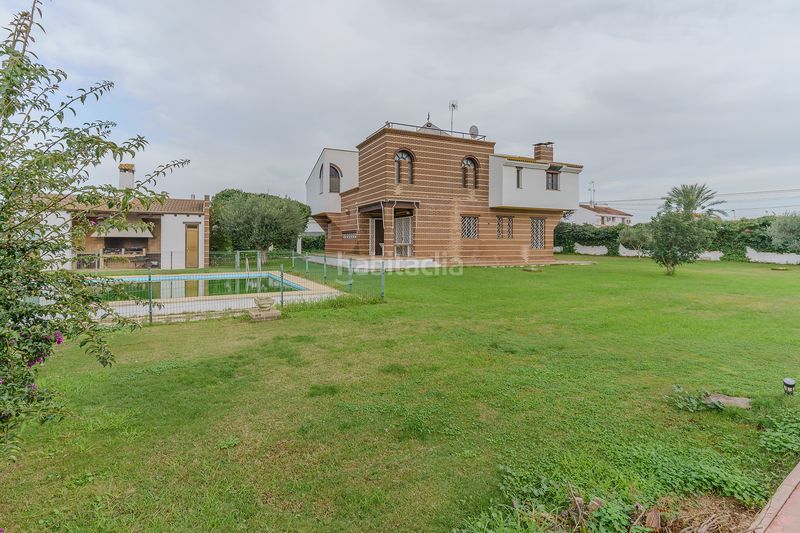 Foto 8bdfcc4e-0924-4d64-b6be-c63e5d177eb3. Xalet a calle pulpo 24 a Ayamonte ciudad Ayamonte