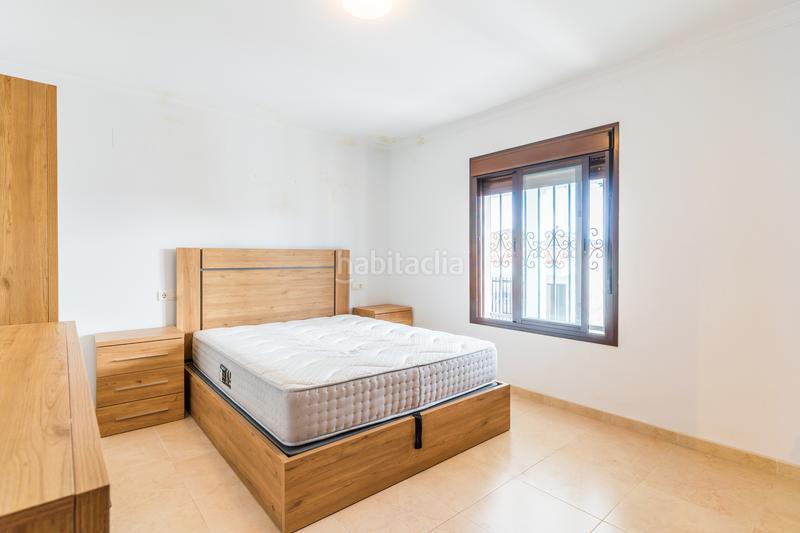 Foto 0c4f0104-0b3a-4746-a5e8-3c5398da1d70. Chalet en calle montemar 48 chalet con apartamento en planta semisótano . en Mazagón