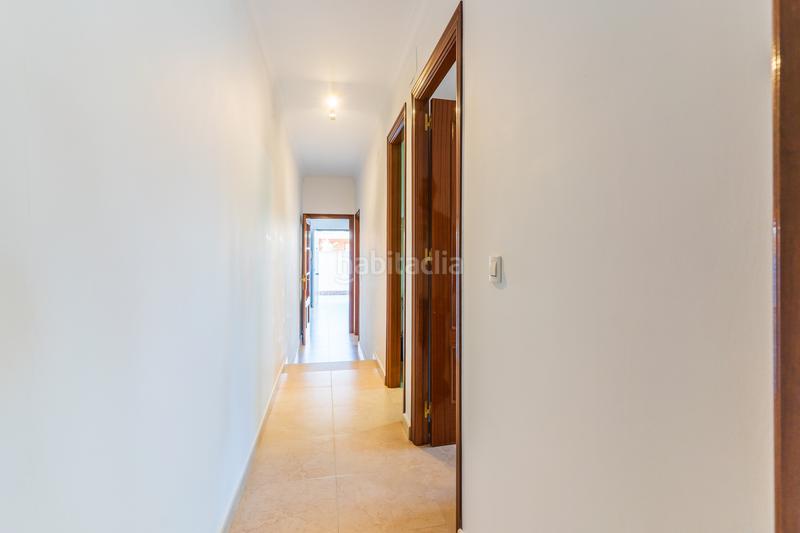 Foto 883876b6-a830-4fd4-8e5e-bc36b653c1df. Chalet en calle montemar 48 chalet con apartamento en planta semisótano . en Mazagón