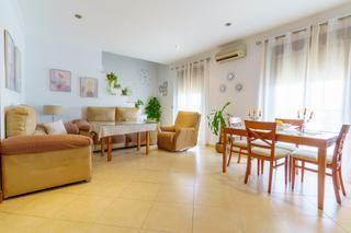 Duplex  Pl parcial i. Dúplex en la redondela | luminoso, amplio y a 5 minutos de la pl