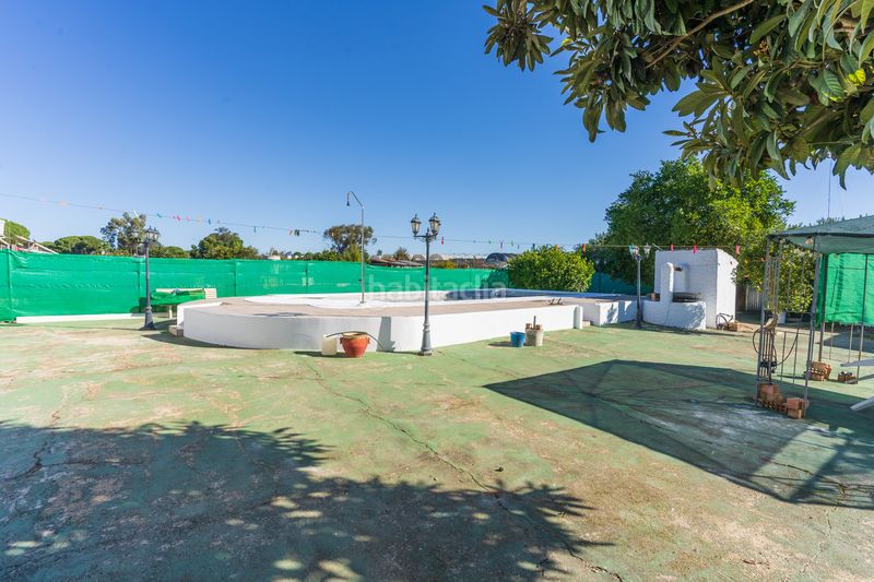 Foto 5ccb6c5c-3692-4cfb-9485-4f0b339fc86f. Masia amb xemeneia aparcament piscina a Bonares
