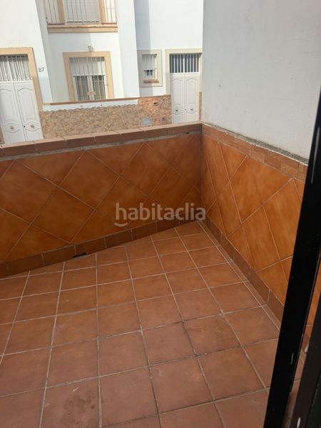 Foto 6d3fd6b6-c2e2-4d8e-91a4-f2014e7cab2e. Casa a calle el tejar b6 a Bonares