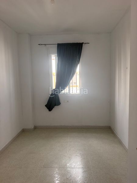 Foto 9add0b7f-ba05-408b-be70-fb33a0d493a3. Casa a calle el tejar b6 a Bonares