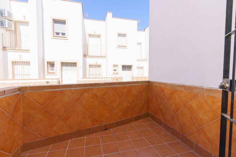 Foto ad3c9dcc-24c0-4daf-826c-23d1024b74a7. Casa a calle el tejar b6 a Bonares