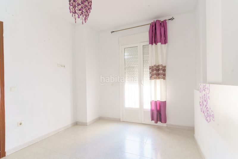 Foto d56bf7c9-38b3-4d3f-a725-3776a269b866. Casa a calle el tejar b6 a Bonares