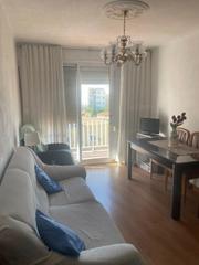Etagenwohnung in Carrer de pin i soler 3. Pis de 3 habitacions molt lluminos al centre de tarragona per en