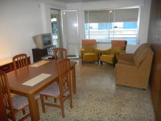 Location Appartement  Avinguda catalunya. Pis per estudiants