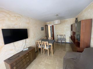 Affitto Appartamento in Carrer fra antoni cardona i grau 20. Pis exclusiu per estudiants 3 hab