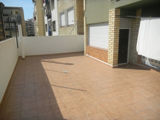 Lloguer Pis a Avinguda catalunya 12. Pis exclusiu per estudiants 3 hab