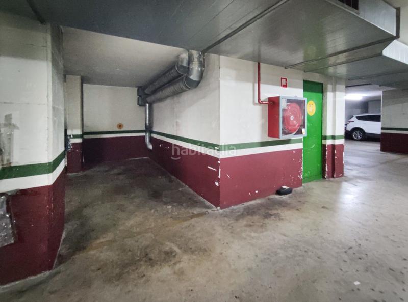 Foto 27d9a1e7-62fb-4d15-a6a2-48c5c638969e. Parking coche plaza de parking ideal inversores en Sabadell