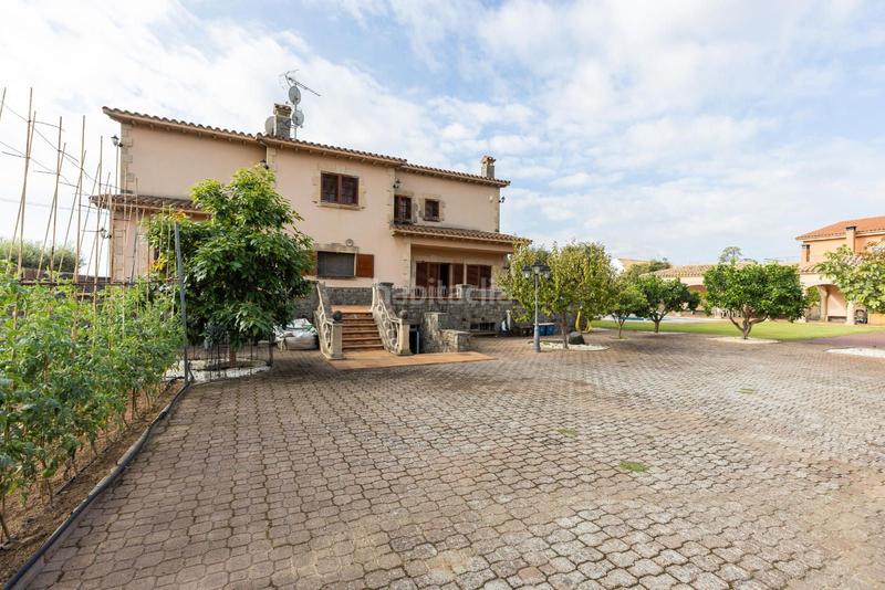 Foto 46c7a2c3-d7ed-4992-b9d3-04c46cd8cff4. Casa  en venta en Can Quirze, . en Can Quirze Mataró