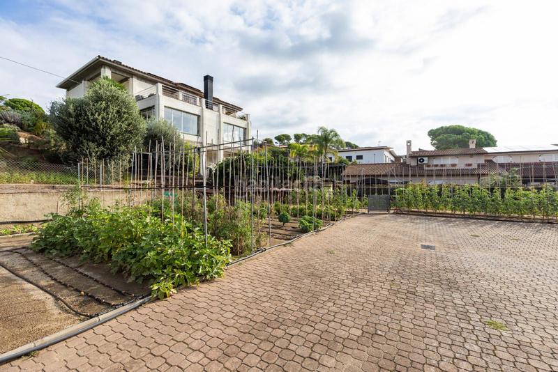 Foto 524e5ac3-583a-4a3b-a6b2-cc3738d7ef90. Casa  en venta en Can Quirze, . en Can Quirze Mataró