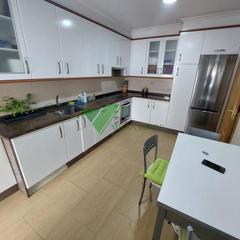 Lloguer Planta baixa  Rúa burgos. Casa en planta baja reformada de 2 dormitorios con terraza.