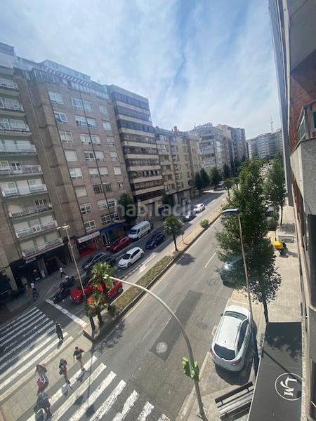 Foto bf2a65ce-afae-4557-a007-150386a31d61. Pis a rúa vía norte 70 a Fátima Vigo