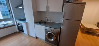 Location Appartement à Rúa travesía de vigo 7. Apartamento en cruce llorones 1 dormitorio en 630€