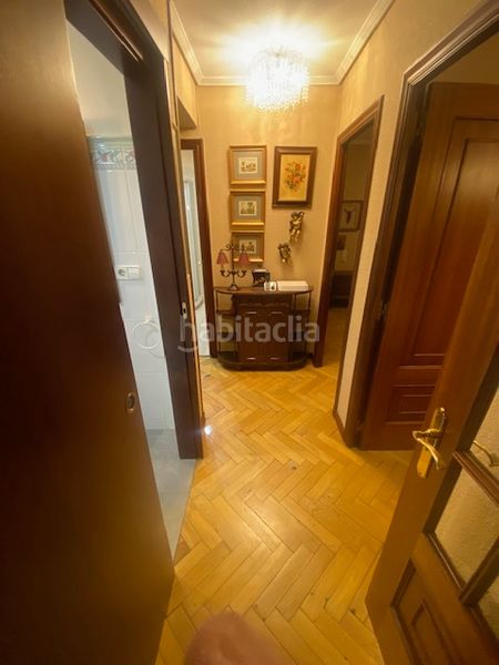 Foto c71572d7-5c06-4d87-8386-172b9bea7fe7. Pis a avenida das camelias 82 a Camelias - Pi y Margall Vigo